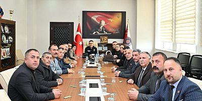 Muhtarlardan Emniyet Müdürü Tombul'a Polis Haftası Ziyareti