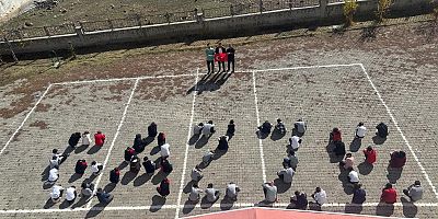 Öğrencilerden Filistin’e Anlamlı Destek