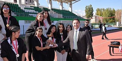 Okul Sporları Atletizm Yarışları Kars’ta Tamamlandı