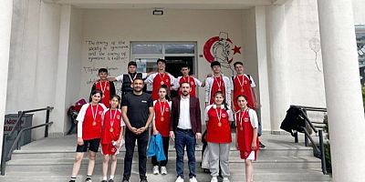 Okullar arası düzenlenen Voleybol Turnuvasının şampiyonu belli oldu