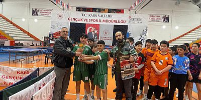 Okullar arası yıldızlar masa tenisi müsabakaları tamamlandı