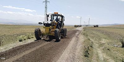 Özel İdare Digor Çatak Köyü'nde kumlama çalışmasını tamamlandı