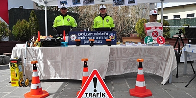 Polis Haftası'nda Kars Emniyeti'nden özel stant!