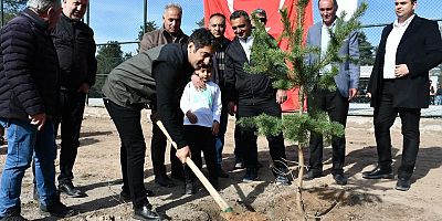 Sarıkamış’ta fidan dikme etkinliği düzenlendi