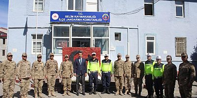 Selim Kaymakamı Mehmet Ali Semiz’den Jandarma’ya Ziyaret