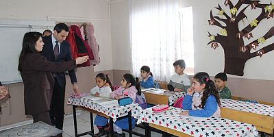 Selim Kaymakamı Semiz’den Köy Okullarına Ziyaret