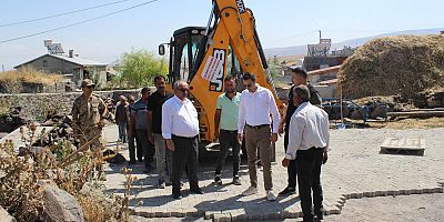 Selim Kaymakamı Semiz’den Köy Yollarına Yakın Takip
