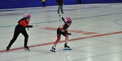 Short Track Anadolu Yıldızlar Ligi Kars'ta başladı