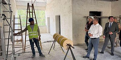 Susuz’da 10 Yataklı İlçe Entegre Devlet Hastanesi’nin İnşaatı Sürüyor
