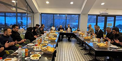 Susuz’da Şehit Aileleri ve Gaziler onuruna iftar programı