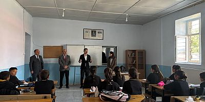 Susuz Kaymakamı Muhammed Emin Tutal’dan Okullara Ziyaret