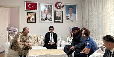 Susuz Kaymakamı Tutal’dan Şehit Ailesine Anlamlı Ziyaret