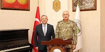 Tümgeneral Osman Akyıldız'dan Vali Ziya Polat’a Ziyaret