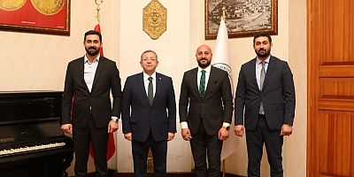 Turizm Birliği Başkanı Özer ve beraberindeki heyetle Vali Polat'a ziyaret