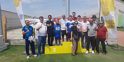 Türkiye Atletizm Şampiyonası'nda Kars Rüzgarı Esti!