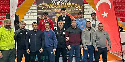 U-17 Serbest ve Grekoromen Grup Güreş Müsabakaları Tamamlandı