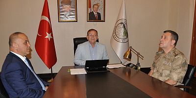 Vali Polat, başkanlığında 'asayiş ve güvenlik' toplantısı yapıldı