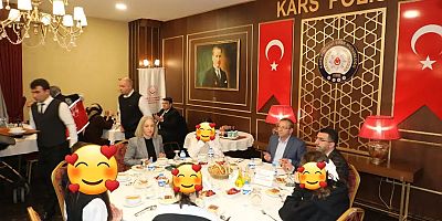 Vali Polat ve Milletvekili Çalkın,Çocuk Evlerinde kalan çocukları iftarda ağırladı