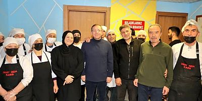 Vali Polat, Gençlerle İftar Yaptı 