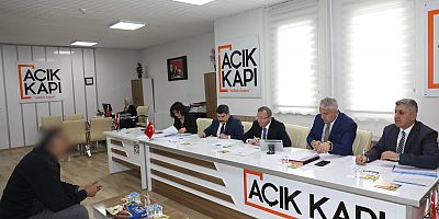 Vali Polat, halk günü toplantılarında vatandaşları ağırladı