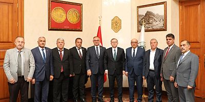 Vali Polat, il genel meclisi başkanı Arslan ve üyelerini kabul etti