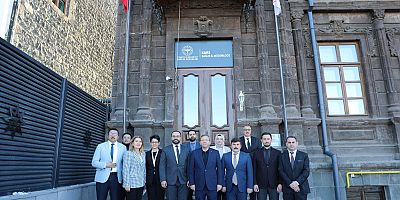 Vali Polat, İl Sağlık Müdürlüğünü Ziyaret Etti