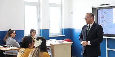 Vali Polat’ın Okul Ziyaretleri Geleneği Devam Ediyor