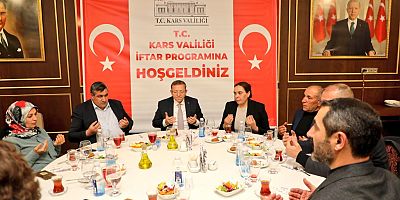Vali Polat, Muhtarlar ve Kurum Müdürleriyle iftar sofrasında buluştu