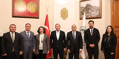 Vali Polat, OSTİM ve KAÜ Heyetini makamında kabul etti