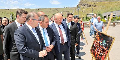 Vali Ziya Polat, 15 Temmuz Resim Sergisinin Açılışını Gerçekleştirdi