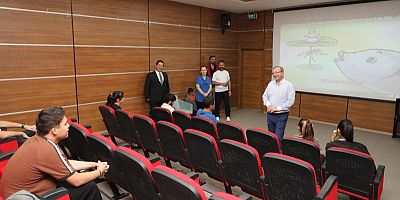 Vali Ziya Polat, Gençlik Merkezi’nde Gençlerle Buluştu