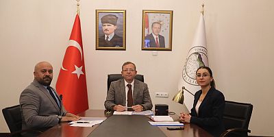 Vali Ziya Polat, KYK yurtları değerlendirme toplantısına katıldı