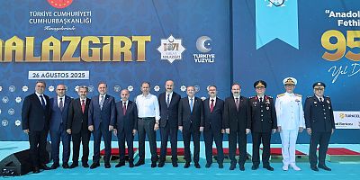 Vali Ziya Polat, Malazgirt Zaferi’nin Kutlamalarına Katıldı