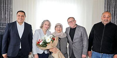 Vali Ziya Polat, Şehit Annesini Anneler Günü’nde Ziyaret Etti