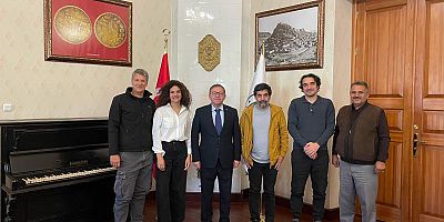 Vali Ziya Polat, Sinema Filmi Ekibini Makamında Ağırladı