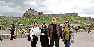 ​Vali Ziya Polat’tan Bayramda Vatandaş Buluşması