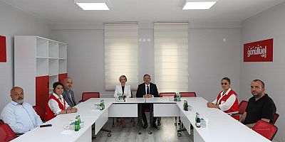 Vali Ziya Polat’tan Kızılay Kars Şubesi’ne Kuruluş Yıldönümü Ziyareti