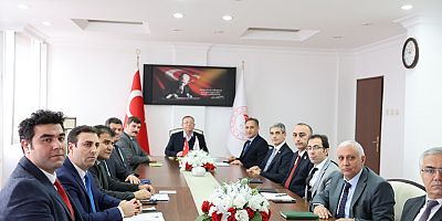 Vali Ziya Polat Tarım İl  Müdürü Enver Aydın'ı ziyaret etti