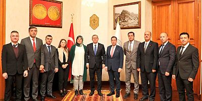 Vali Ziya Polat, TCDD 9. Bölge Müdürü Yeşilyurt'u Kabul Etti
