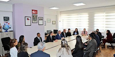 Vali Ziya Polat, TOKİ İlkokulu Öğretmenleriyle Buluştu