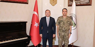 Vali Ziya Polat Tuğgeneral Nail Türe’yi makamında ağırladı