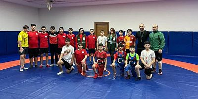 Yeşilay Kars Şubesi’nden Bağımlılıkla Mücadele Eğitimi sürüyor