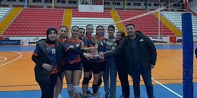 Yurt Lig Voleybol final müsabakaları nefes kesti