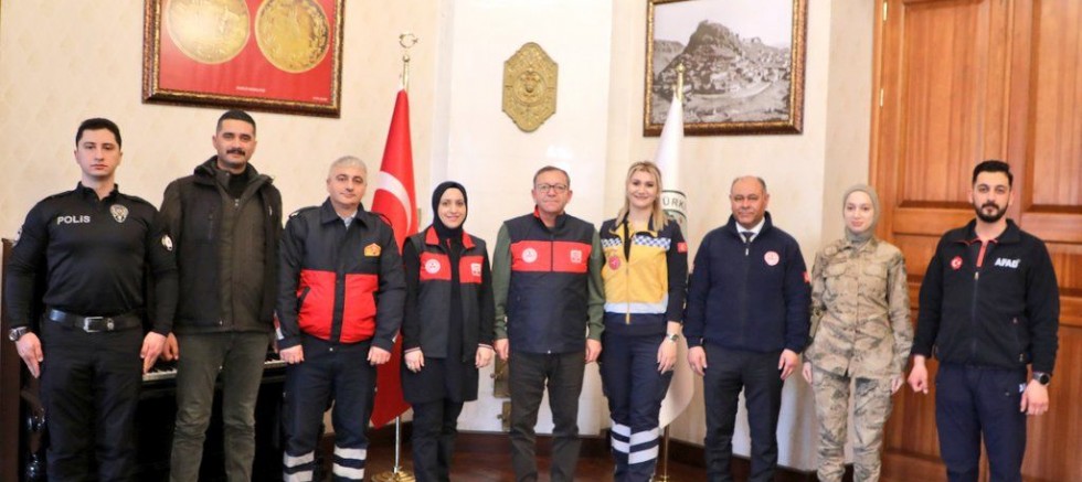 Vali Polat 112 Acil Çağrı Merkezi Personellerini kabul etti