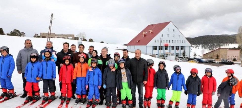 Vali Ziya Polat, Karın Yıldızlarıyla Sarıkamış’ta buluştu
