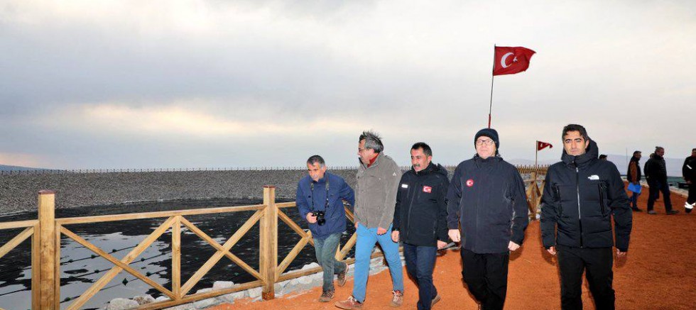 Vali Polat, Kayak Merkezi’nde Suni Karlama Projesini İnceledi