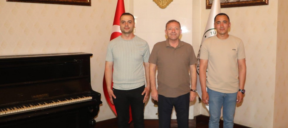 Vali Polat'tan Görev Yeri Değişen Koruma Polislerine Teşekkür