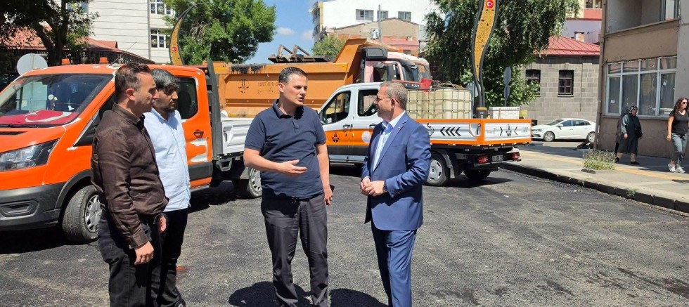 Vali Ziya Polat, Faikbey Caddesi’ndeki Yol Çalışmalarını İnceledi