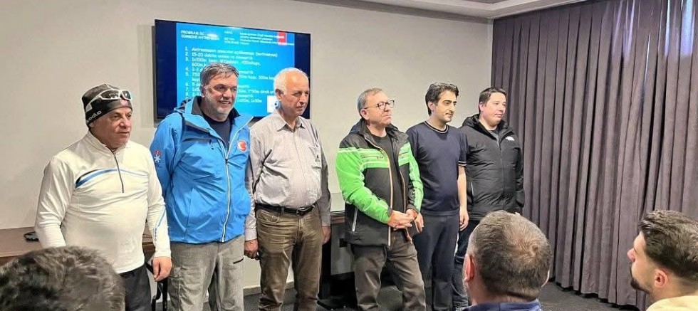 Vali Ziya Polat, kayak eğitim programlarını yerinde inceledi