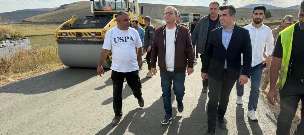 Vali Ziya Polat, Köy Yollarında İncelemelerde Bulundu